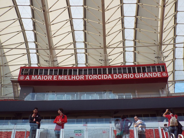 室内跳伞 室内跳伞